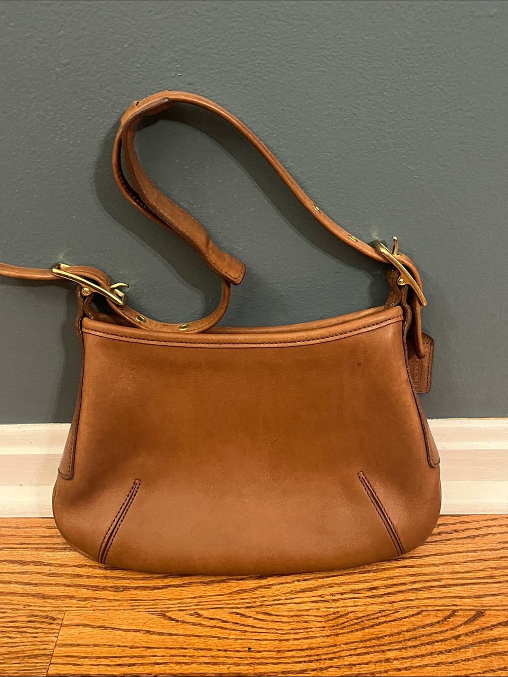 Coach Vintage Shoulder Bag No 9211 with COA